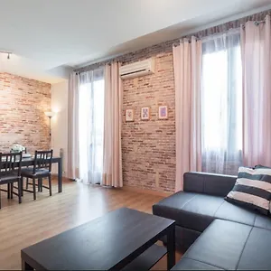 https://central-apartment.catalonia-hotels.com