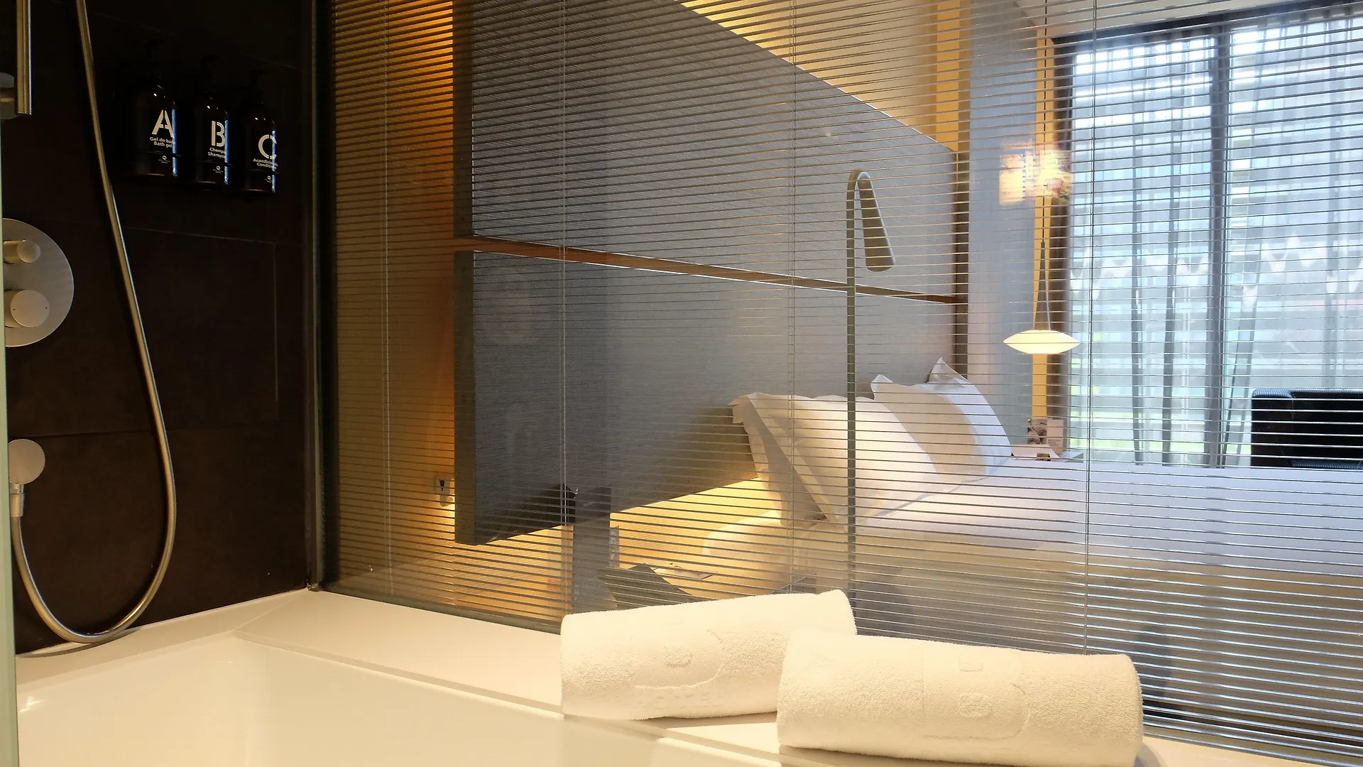B Hotel Barcelona 3*,  Spain