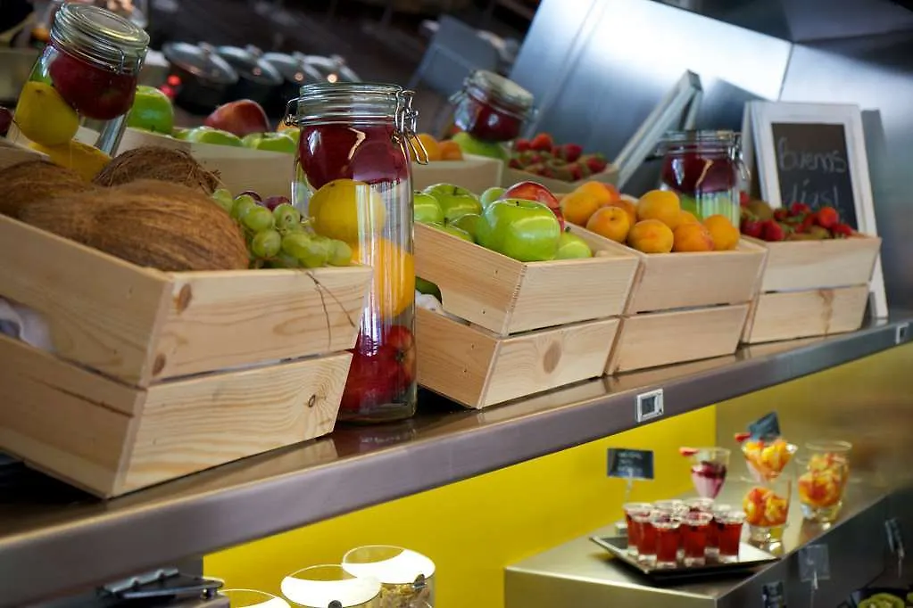 B Hotel Barcelona Spain